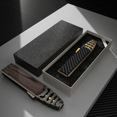 BlazeCore | Winddichter Taschenlampen-Feuerzeug Decorique.de