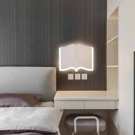 BookBeam | Open Book LED-Wandleuchte Decorique.de