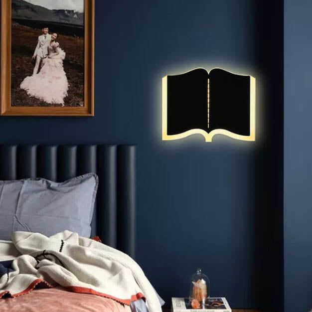 BookBeam | Open Book LED-Wandleuchte Decorique.de