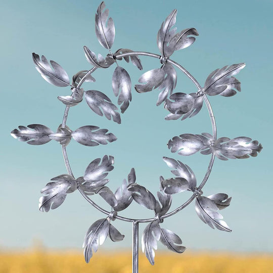 BreezeArt | Lautlose Gartendeko mit drehenden Blättern Silber Decorique.de