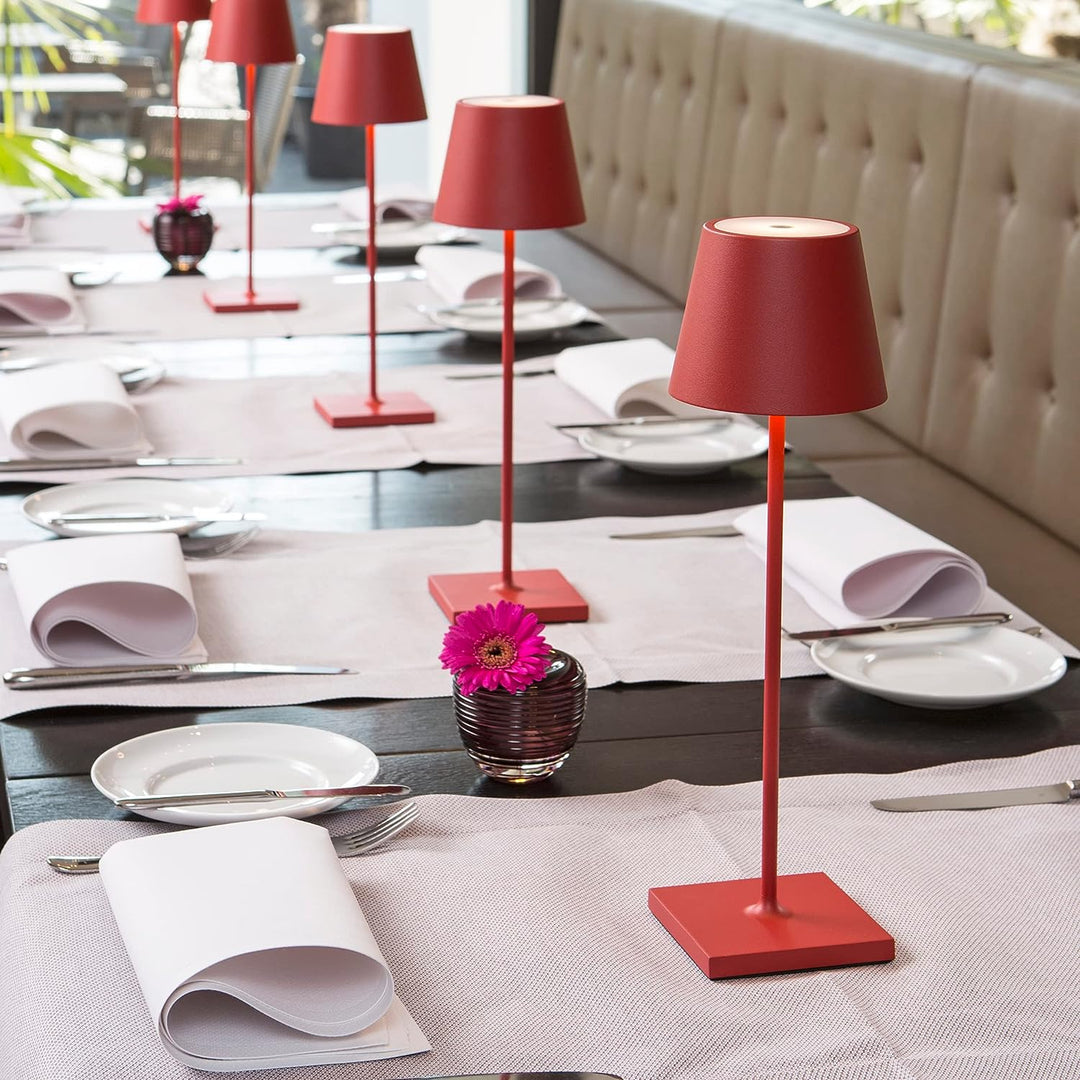 BrightForm | Höhenverstellbare LED-Tischlampe mit USB-C Decorique.de