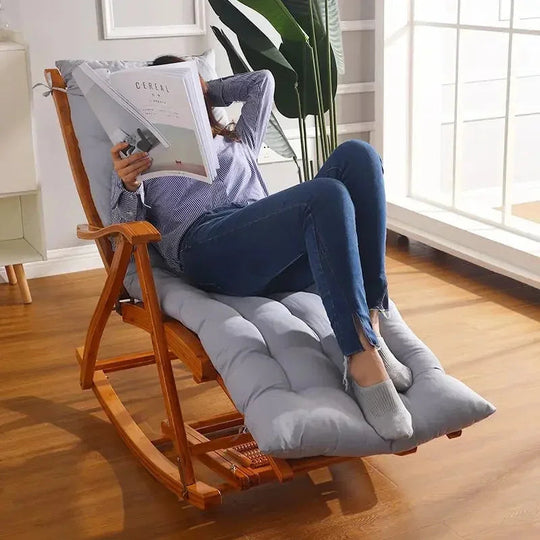 ComfortLoom | Schaukelstuhl-Kissen – Ergonomische Polsterung & Luxuskomfort