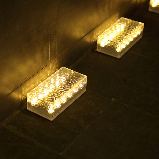 ClearRay | Rechteckige Solarleuchte aus Acryl für Außenbereiche Decorique.de