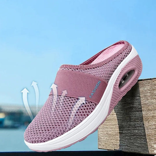 ComfyWedge | Orthopädische Keilabsatz-Hausschuhe Decorique.de