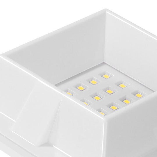 CosmoLight | Solar-Wandlampe – Erleuchtet Ihren Garten mit stilvollem Flair Decorique.de