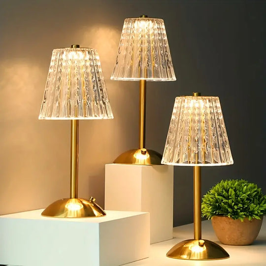 CrystalGlow | Moderne und Luxuriöse Kristall-Tischlampe Decorique.de