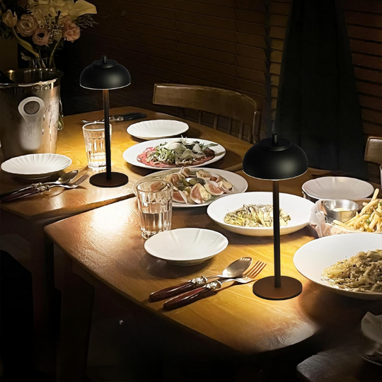 DazzleLite | Kabellose & Touch-gesteuerte Tischlampe Decorique.de