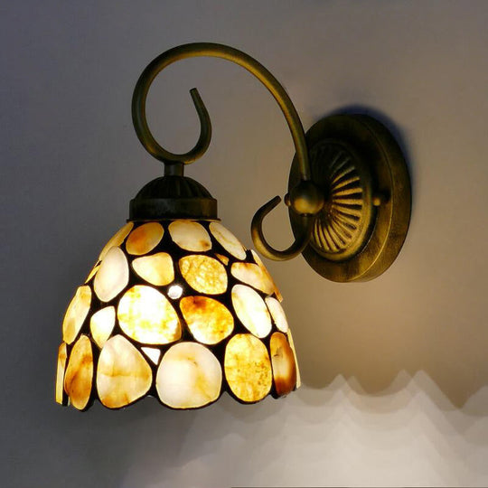 DomeLume | Wandleuchte – Die 1-Licht-Lampe im klassischen Tiffany-Stil Beige C Decorique.de