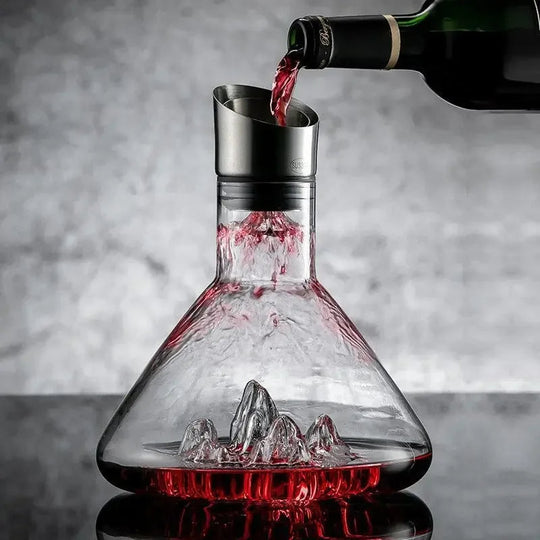 VinoFlow | Kristall Weindekanter – Edelstahlfilter & Wasserfall-Design