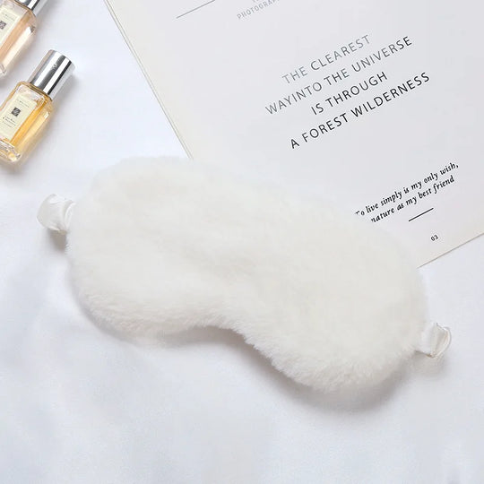 DreamComfort | Flauschiger Schlafmaske Weiß 20x10cm Decorique.de