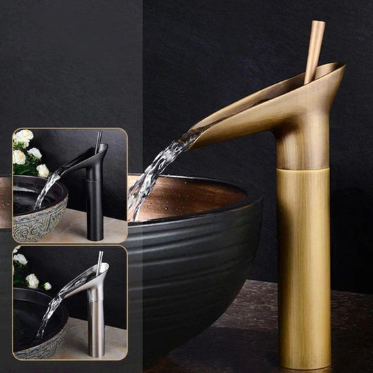 ElegantFlow | Luxuriöser Wasserhahn mit Wasserfall Decorique.de