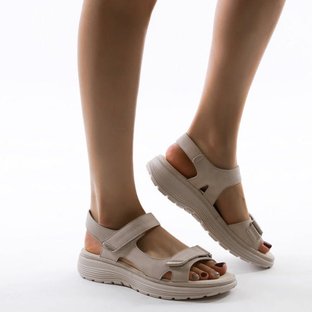 Eloise | Orthopädische Bungee-Sandalen | Damen Decorique.de