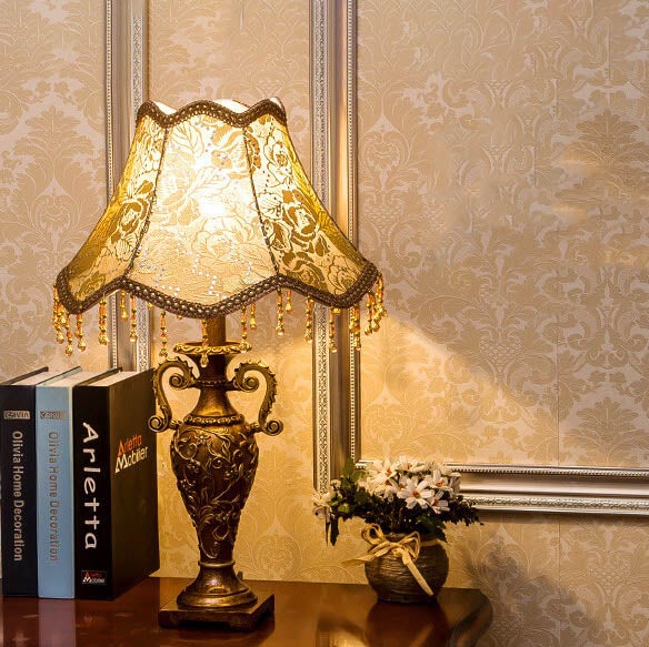 EraGlow | Europäische Vintage-Stoff Antike 1-Licht Tischlampe Druckknopf A 230V Decorique.de