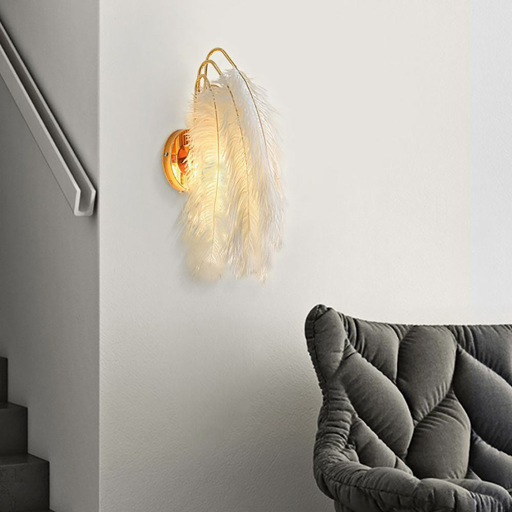 FeatherShine | Elegante LED-Feder-Wandleuchte Decorique
