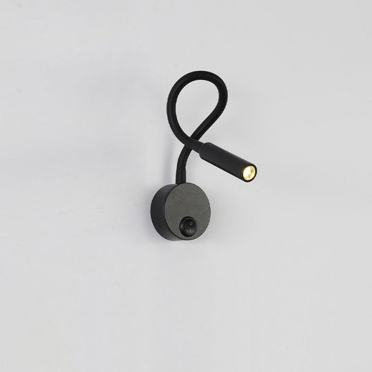 FlexoLume | Leselampe – Mit flexiblem Schlauch für verstellbare Beleuchtung Decorique.de