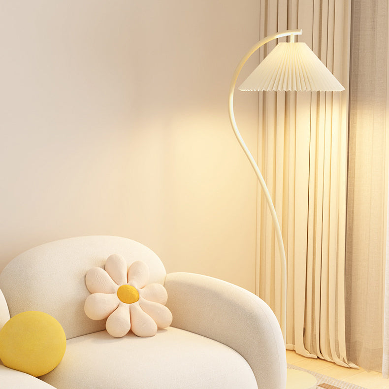 FoldaLamp | Minimalistische Stehlampe mit Stoffschirm Decorique.de