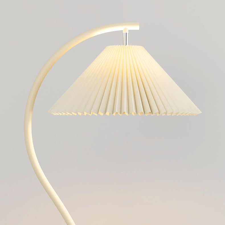 FoldaLamp | Minimalistische Stehlampe mit Stoffschirm Decorique.de