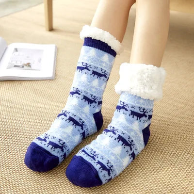 FuzzyWarm | Flauschige Winter-Plüschsocken für Damen Himmelblaues Reh Decorique.de