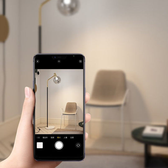 GlasLumo | Nordische Stehlampe mit verstellbarem Glaskopf Decorique.de