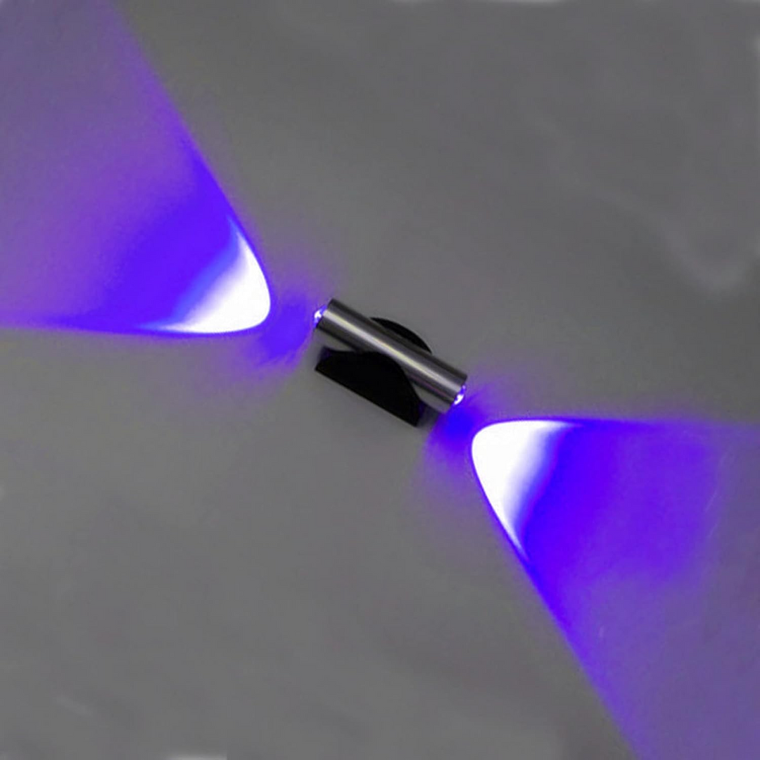 GlowBeam | Doppelt strahlende LED-Wandleuchte Decorique.de