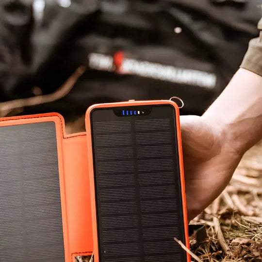 EcoCharge | Hochkapazitäts-Solar-Powerbank für ultimative Unabhängigkeit