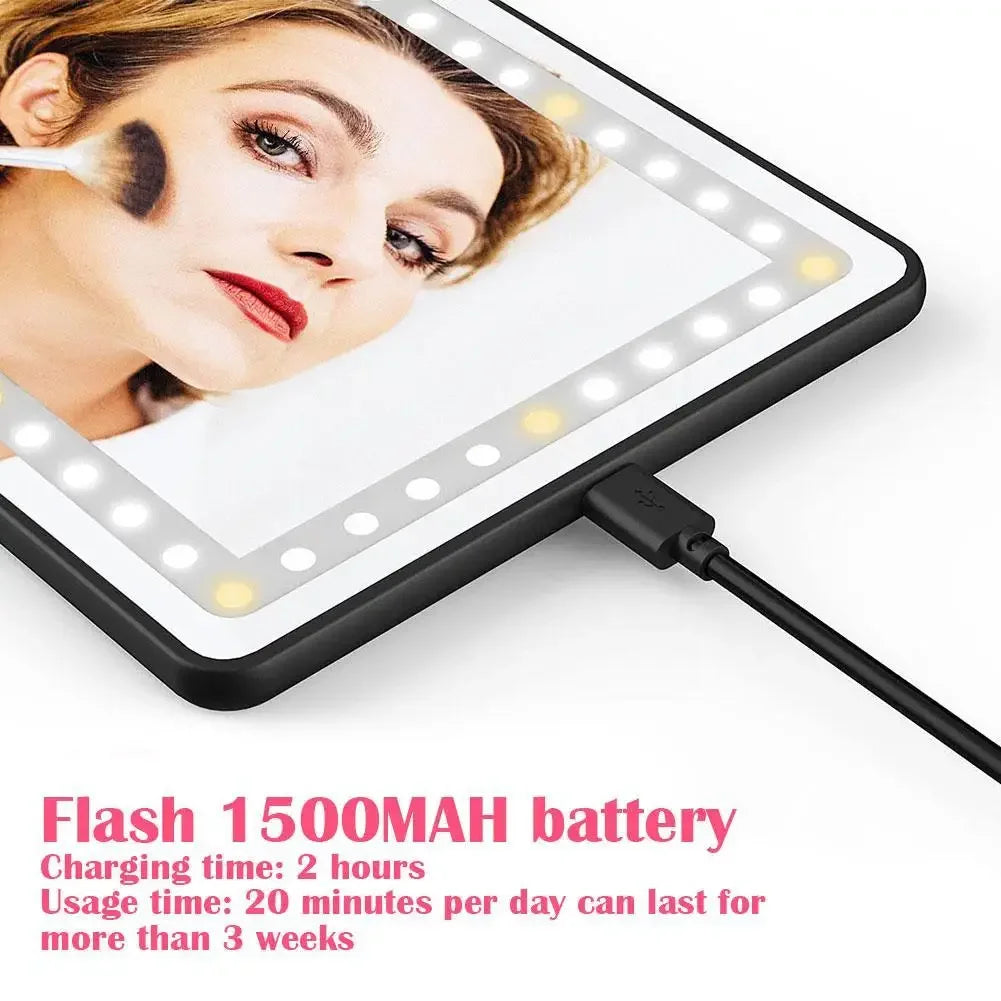 GlamVisor | Universal LED Make-up Spiegel für das Auto.