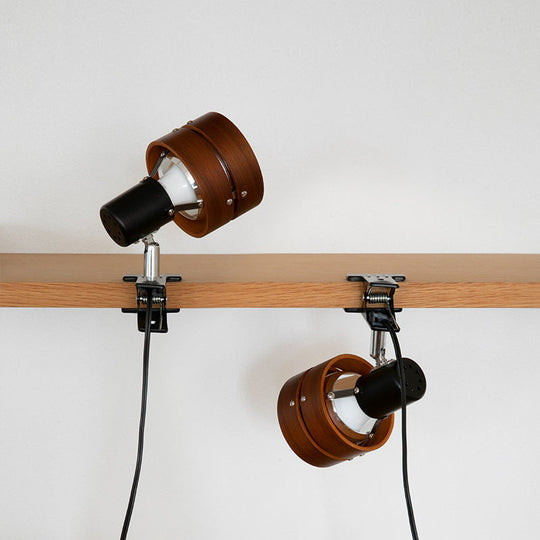 KumoLight | Runde Tischleuchte aus Holz, Eisen & Acryl Decorique.de