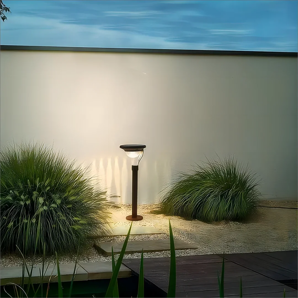 LightMate | Ultra-Powerful Solar-Lampe für den Außenbereich Decorique.de
