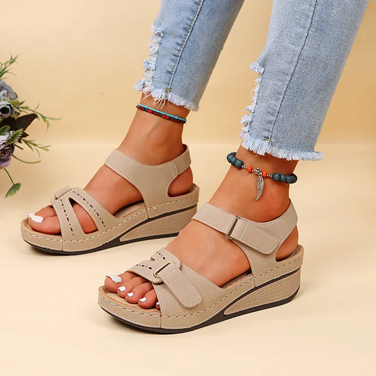 Lisa | Orthopädische Sandalen Leicht und Bequem Gelb Decorique.de