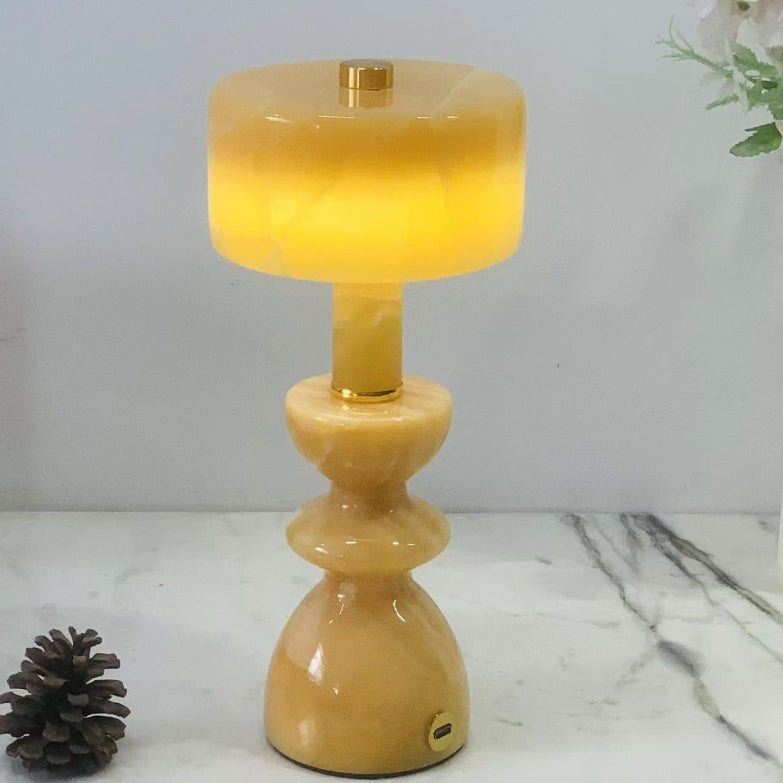 LumaMarble | Moderne Minimalistische Aluminium Marmor USB LED Tischlampe Orange 230V Decorique.de