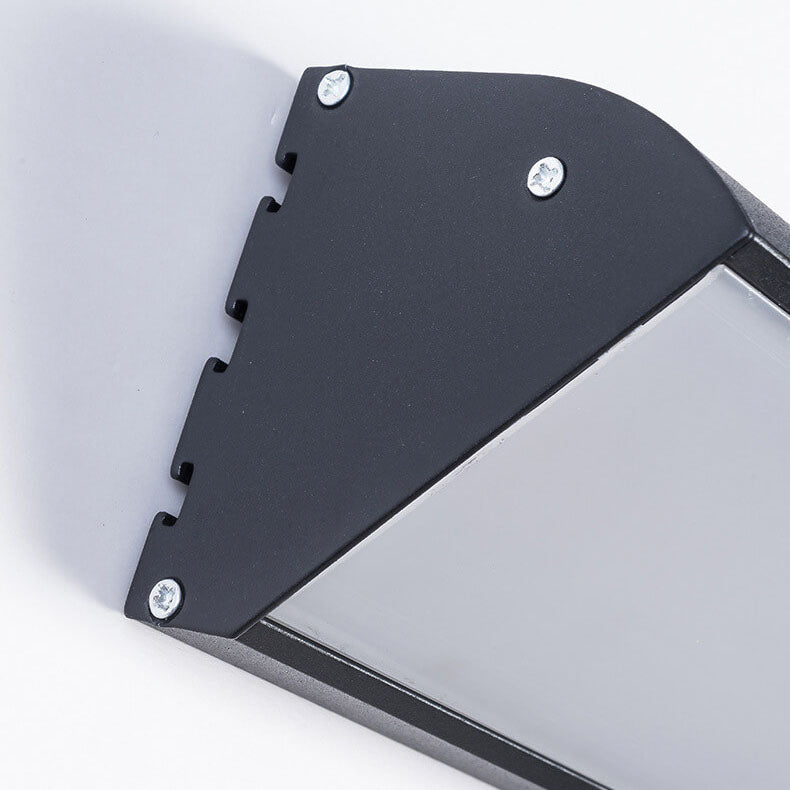 LumaStrip | Elegante Wandbeleuchtung in Schwarz, Weiß & Grau Decorique.de