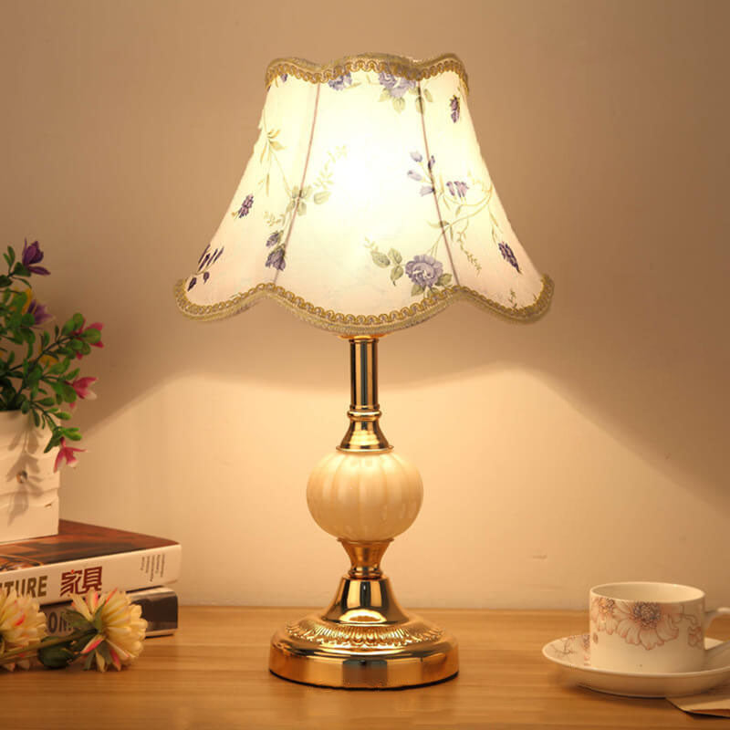 LumiFleur | Nordische Vintage Blumen Glas Stoff 1-Licht Tischlampe 230V 6 Decorique.de