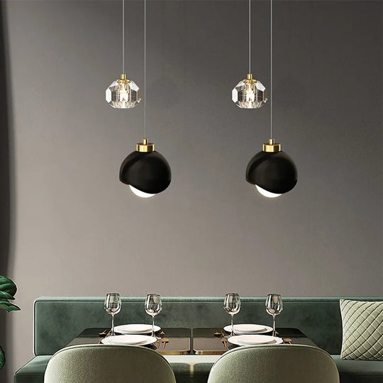 CrystalMoon | Moderne LED-Hängelampe für stilvolles Ambiente im Schlafzimmer und Esszimmer