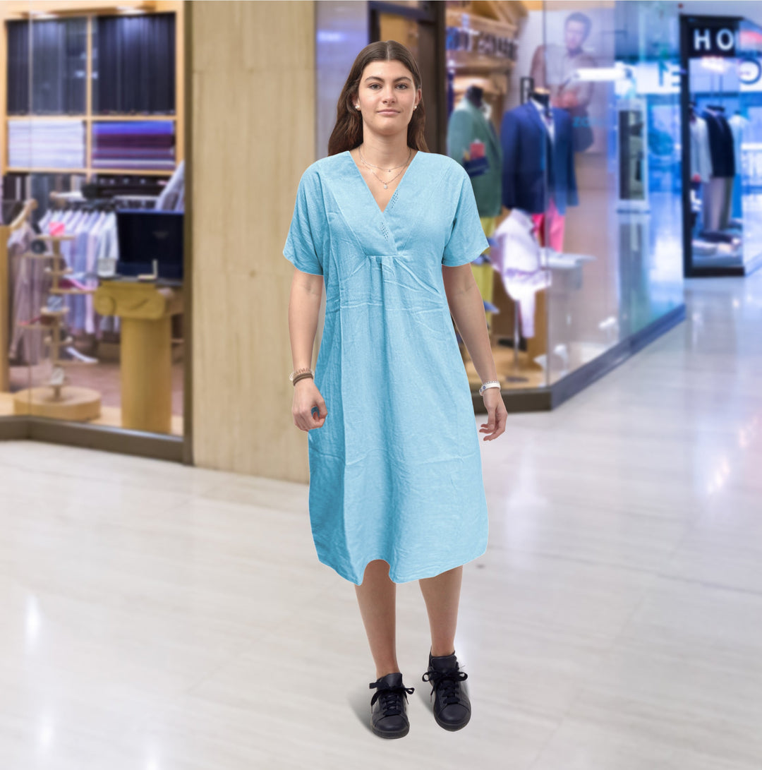 Mariel | Luftiges Komfortkleid mit V-Ausschnitt | Damenmode Decorique.de