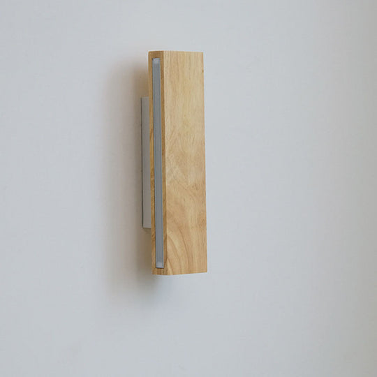MonoBeam | Schwenkbare Minimal-Wandleuchte aus Holz Decorique.de
