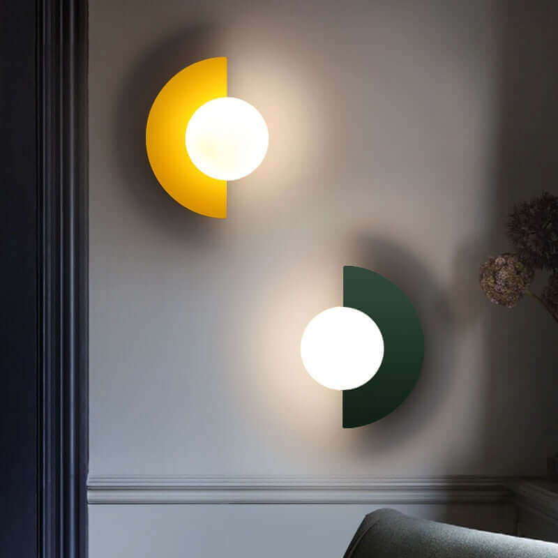 MoonBeam | Moderne Halbmond-Wandleuchte Decorique.de