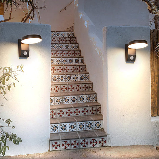 MotionLume | Minimalistische Wandlampe mit IP65 Schutz 230V Decorique.de