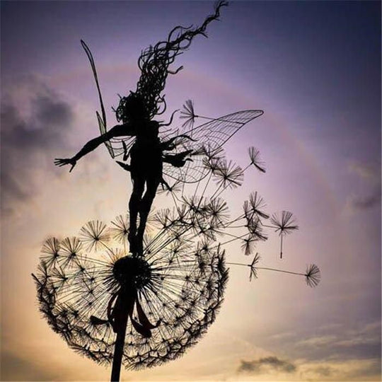 MythiLeaf | Magische Feenskulpturen für Ihren Bauerngarten Wind zum Fliegen Decorique.de