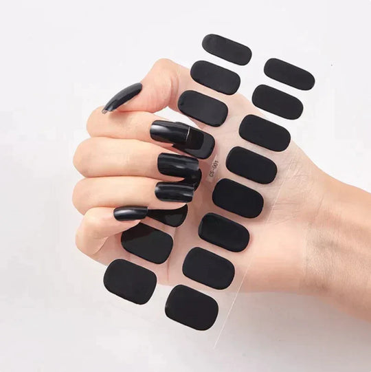 NailMuse | Kreative Semi-Gel Nagelsticker Schwarz Decorique.de