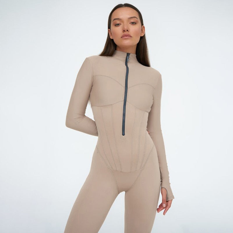 Nia | Figurbetonter Komfort Catsuit | Damen Beige Decorique.de