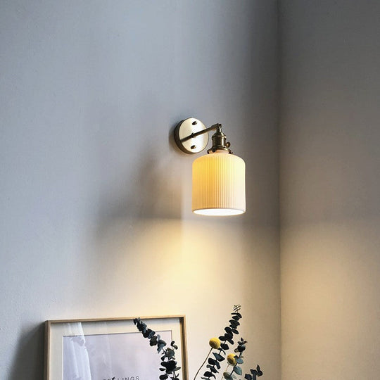 NobuGlow | Zeitloses Design aus Messing und Acryl Decorique.de