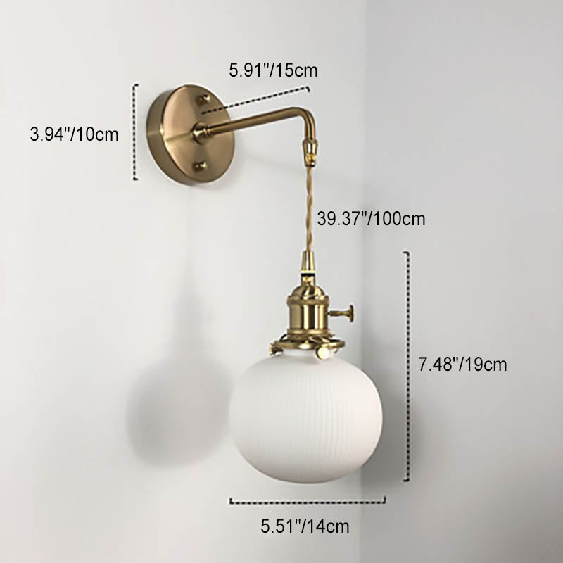 NobuGlow | Zeitloses Design aus Messing und Acryl Decorique.de