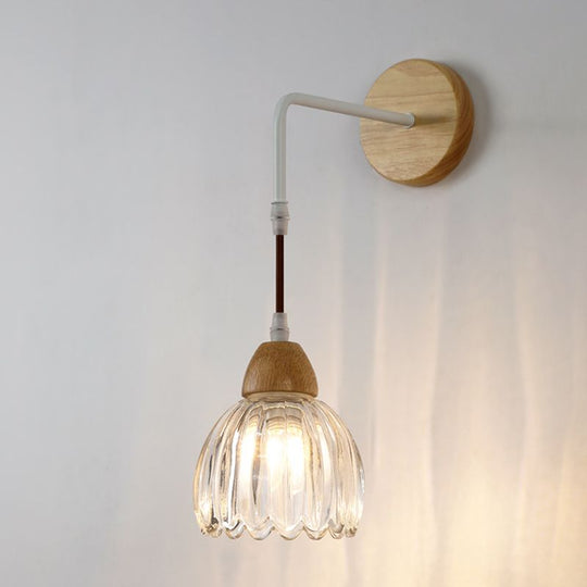 NordicGleam | Wandleuchte mit klarer Kristallkuppel Decorique.de