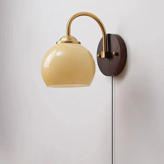 NordOval | Skandinavisch inspirierte Wandleuchte Stecker B - Beige 230V Decorique.de