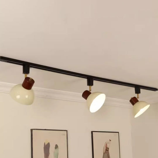 NordRail | Verstellbare Deckenleuchte aus Holz & Eisen 3 Lichter + 59.06" 150cm Schiene Brauner & Beiger Lampenschirm + Schwarze Schiene 230V Decorique.de