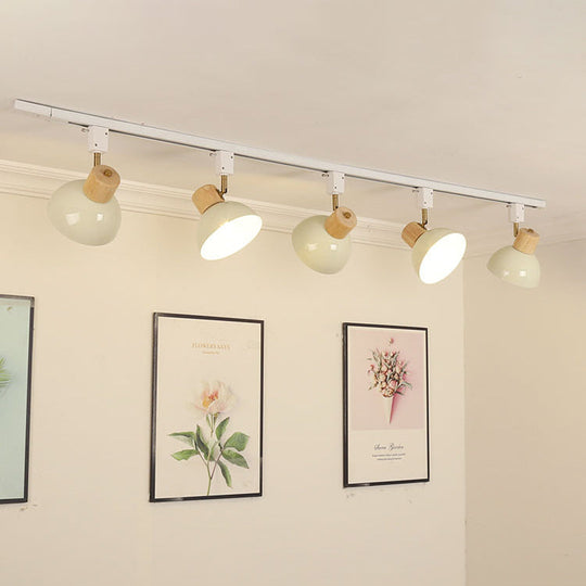 NordRail | Verstellbare Deckenleuchte aus Holz & Eisen 5 Lichter + 59.06" 150cm Schiene Holzfarbe & Beiger Lampenschirm + Weiße Schiene 230V Decorique.de