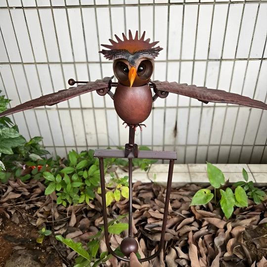 OwlSpire | Gartenkunst-Vogel Terrassen-Dekoration Stehende Eule Decorique.de
