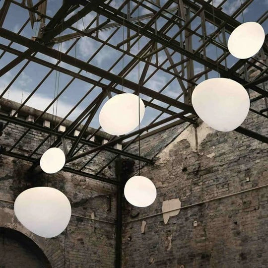 SoftSphere | Milchglas-Pendelleuchte mit sanftem Licht