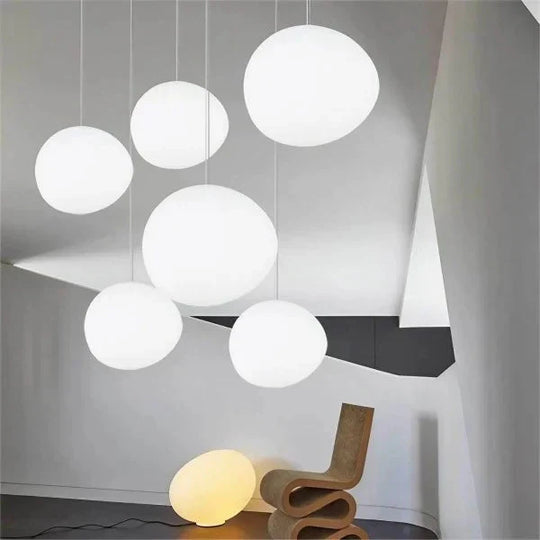 SoftSphere | Milchglas-Pendelleuchte mit sanftem Licht