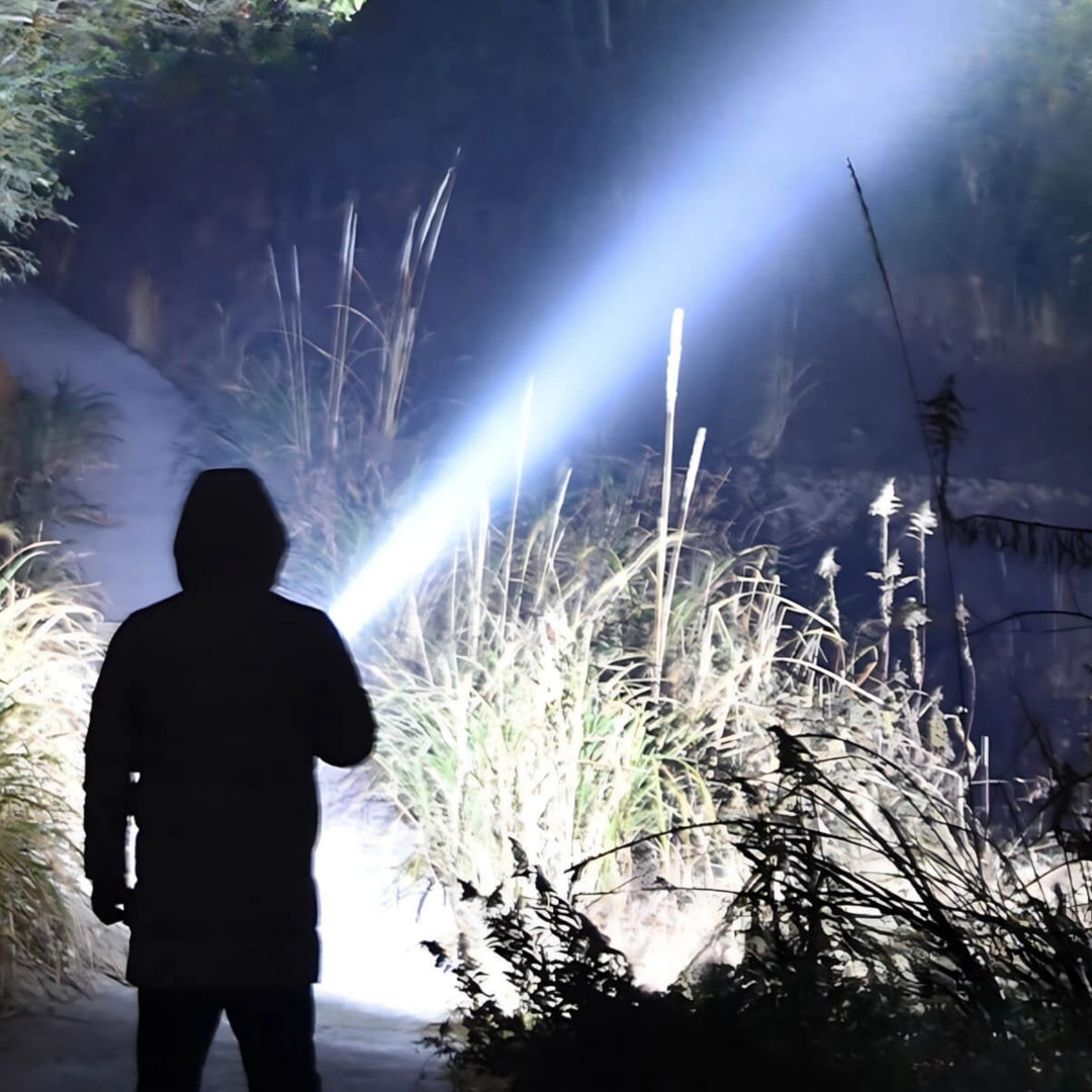 PowerTorch | Die Ultimative LED-Taschenlampe für jedes Abenteuer Decorique.de